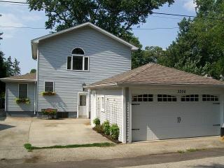 3206 Bend Dr, Barrington Hills, IL 60102