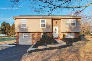 3754 Baltimore Pike, Hanover, PA 17331-9695
