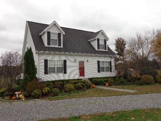 2390 Rice Humphrey Rd, Puryear, TN 38251-4355