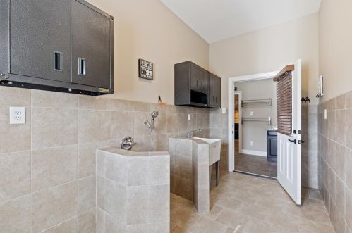 2151 Texas Plume Rd, Cedar Hill TX 75104-3602 exterior