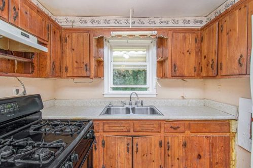 1347 Benteen Way, Atlanta GA  30315-3102 exterior