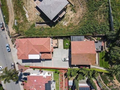 86 Las Flores Dr, Chula Vista CA  91910-1966 exterior