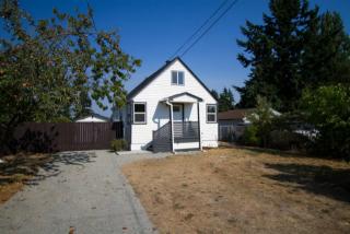 11018 3 Ave, Seattle WA  98125-6049 exterior