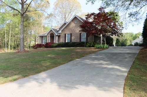 251 Clarkdell Dr, Stockbridge, GA 30281-5956