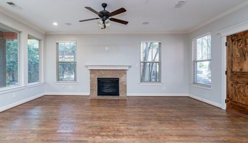 320 Collins, Argyle TX 76226-2357 exterior