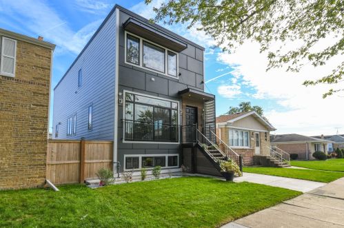 3413 Pacific Ave, Chicago, IL 60634-2958
