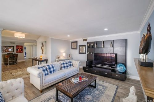 818 Calle Del Sol, Upland CA 91784-1875 exterior