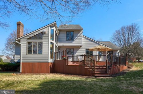 2412 Raleigh Dr, Lancaster, PA 17601-2948