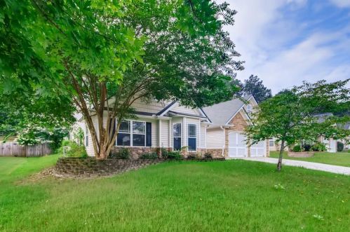 135 Reid Plantation Dr, Villa Rica, GA 30180-5309