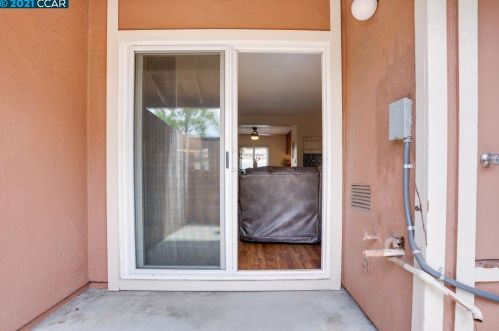 2099 Olivera Rd, Concord CA  94520-5474 exterior