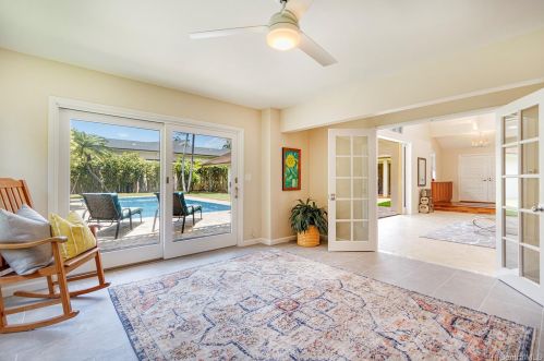 919 Kealaolu Pl, Honolulu HI  96816-5420 exterior