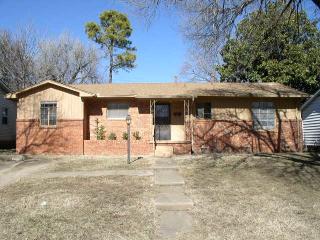 5759 28th St, Tulsa OK  74114-6405 exterior