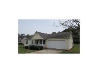 260 Fox Meadow Dr, Porterdale, GA 30016-4358