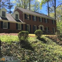 3380 Wood Valley Rd, Atlanta, GA 30327-1516