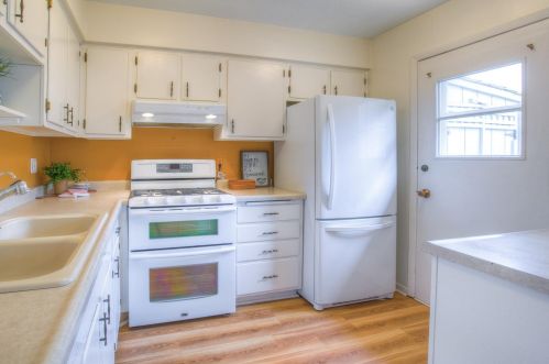 983 Carmel Ct, Saint Paul MN  55126-5833 exterior