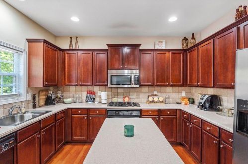 5539 Halsey Trce, Atlanta GA  30349-8753 exterior