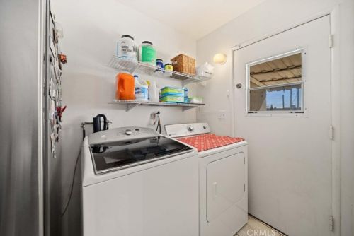 43820 Adler Ave, Lancaster CA 93534-5068 exterior