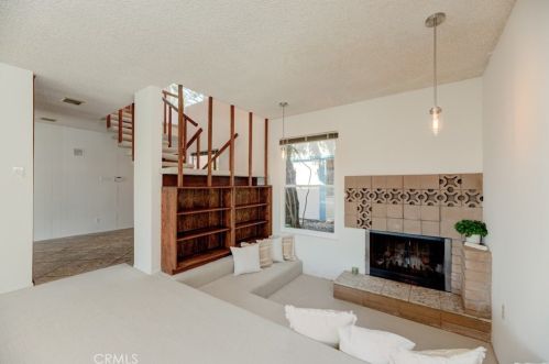 2614 Laurel Ave, Manhattan Beach, CA 90266-2312