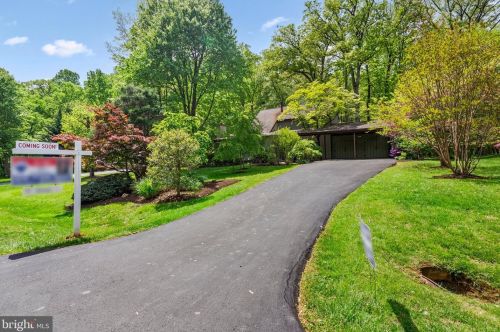 14704 Fireside Dr, Silver Spring, MD 20905-5539