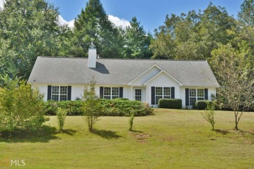 3218 Harmony East Dr, Gainesville, GA 30507-9492
