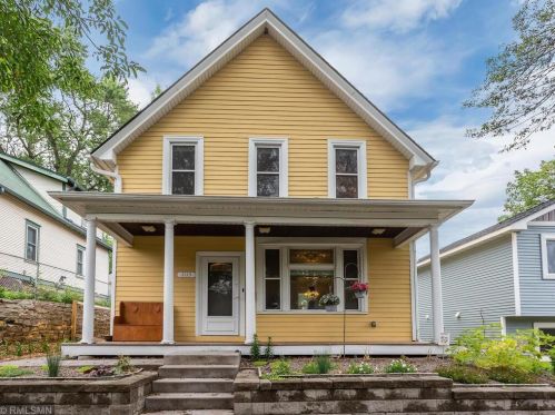 1113 Hudson Rd, Saint Paul, MN 55106-6107