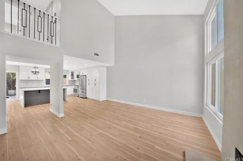 6 Duskywing, Irvine CA  92604-1916 exterior