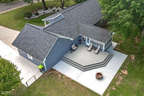 190 Dogwood Trail Dr, Stockbridge GA  30281-5835 exterior