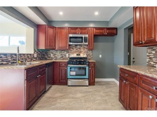 2313 182nd St, Torrance CA  90504-4857 exterior