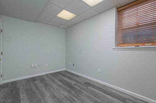 4 Maple Ave, Morristown, NJ 07960-9368