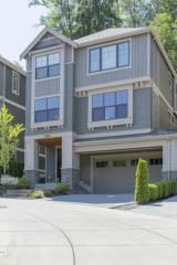 2559 Alpine Crest Way, Bellevue, WA 98027-5490