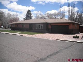 13 Bellwood Dr, Alamosa, CO 81101-2438