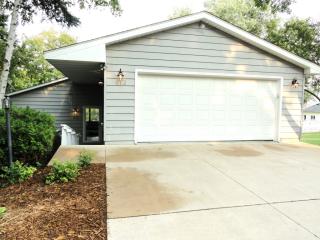 813 Everett St, Stillwater, MN 55082-4472