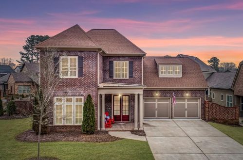 215 Cadence Trl, Holly Springs, GA 30115-7601