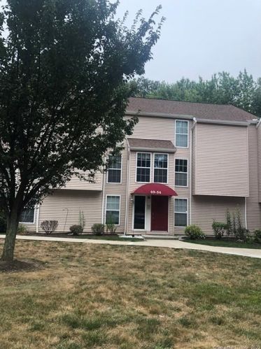 52 Heather Rdg, Huntington, CT 06484-4643