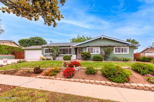 3360 Big Springs Ave, Simi Valley, CA 93063-1316