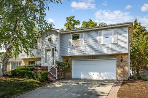 255 Polo Club Dr, Glendale Heights, IL 60139-2164