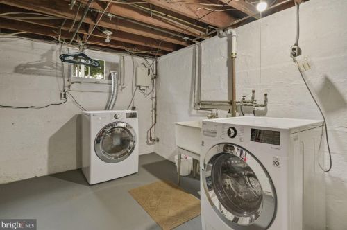 9513 Garwood St, Silver Spring MD 20901-2941 exterior