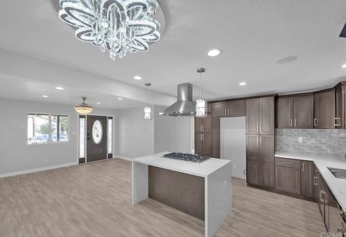7106 Orch St, Riverside CA  92504-3958 exterior