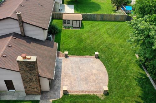 9558 Walnut Dr, Hammond IN  46321-3823 exterior