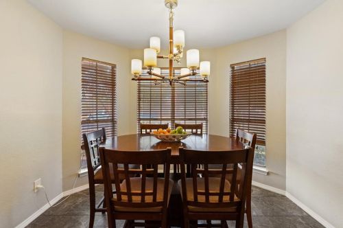 1108 Sea Ter, Irving TX 75060-7716 exterior