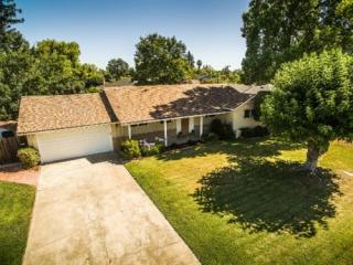 4711 Robertson Ave, Carmichael, CA 95608-3529
