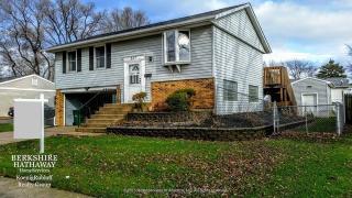 307 Kirman Ave, Romeoville, IL 60446-1740