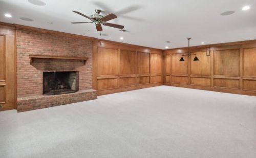 1011 Byrnwyck Rd, Atlanta GA  30319-1665 exterior