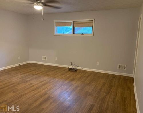 2120 Fairway Ct, Conyers GA  30013-2138 exterior