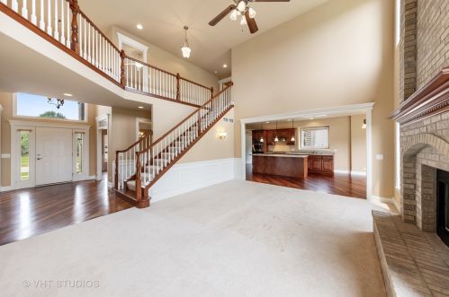 13415 Skyline Dr, Plainfield, IL 60585-1913