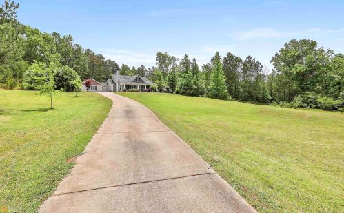 558 Handy Rd, Newnan, GA 30263-4356