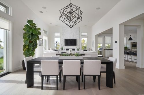 356 Fulvia St, Encinitas, CA 92024-2143