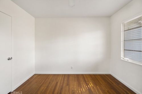460 Cambridge St, Orange CA  92866-1150 exterior