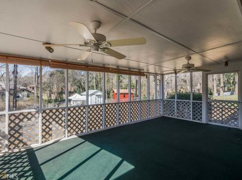 3032 Bobolink Dr, Rex GA exterior