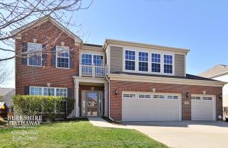 1923 Barrington Ave, Lemont IL  60490-5601 exterior